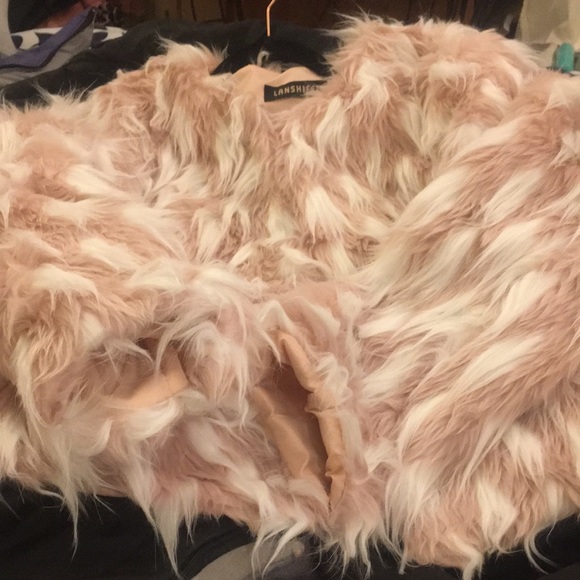 (1x) jacket faux fur super fuzzy brand new - Picture 2 of 4